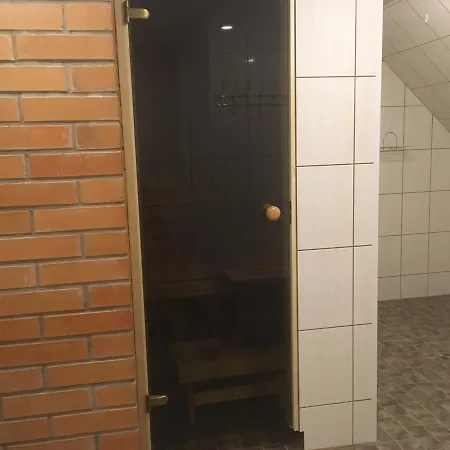 Varese 招待所 Reynomyagi